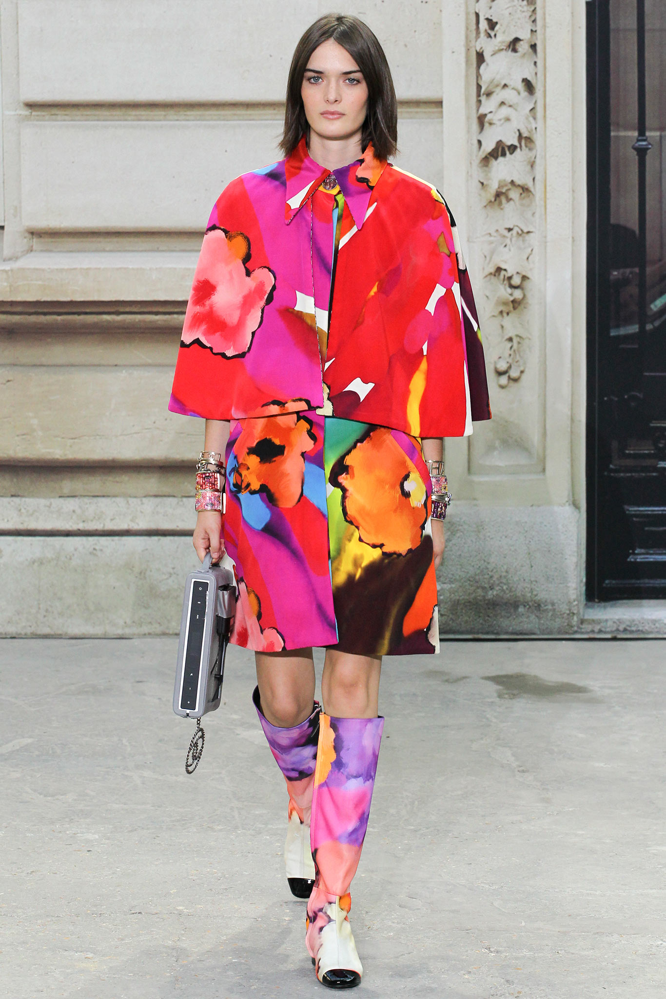 Весеннее женское пальто 2015 от Chanel