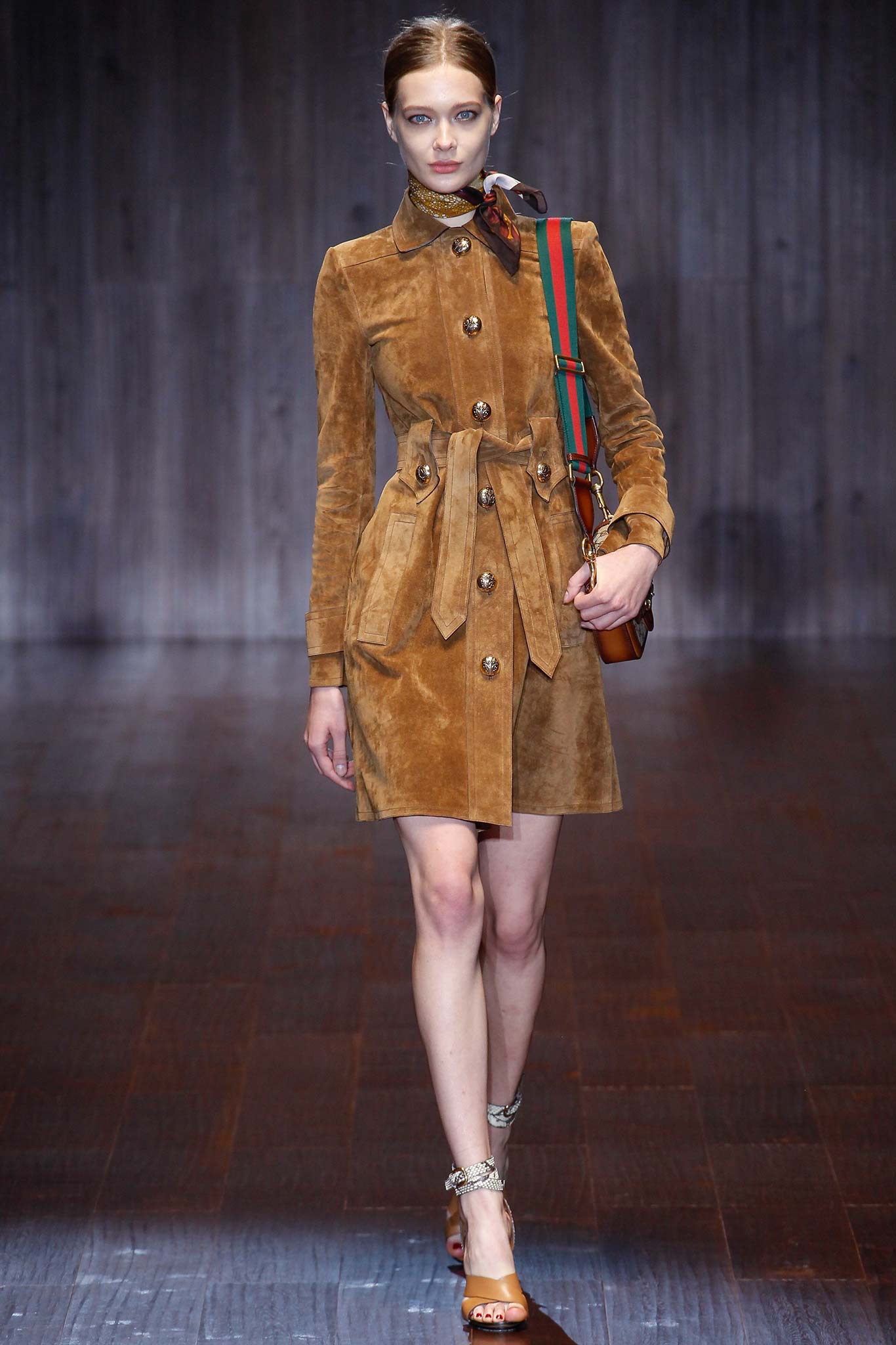 Весеннее женское пальто 2015 от Gucci
