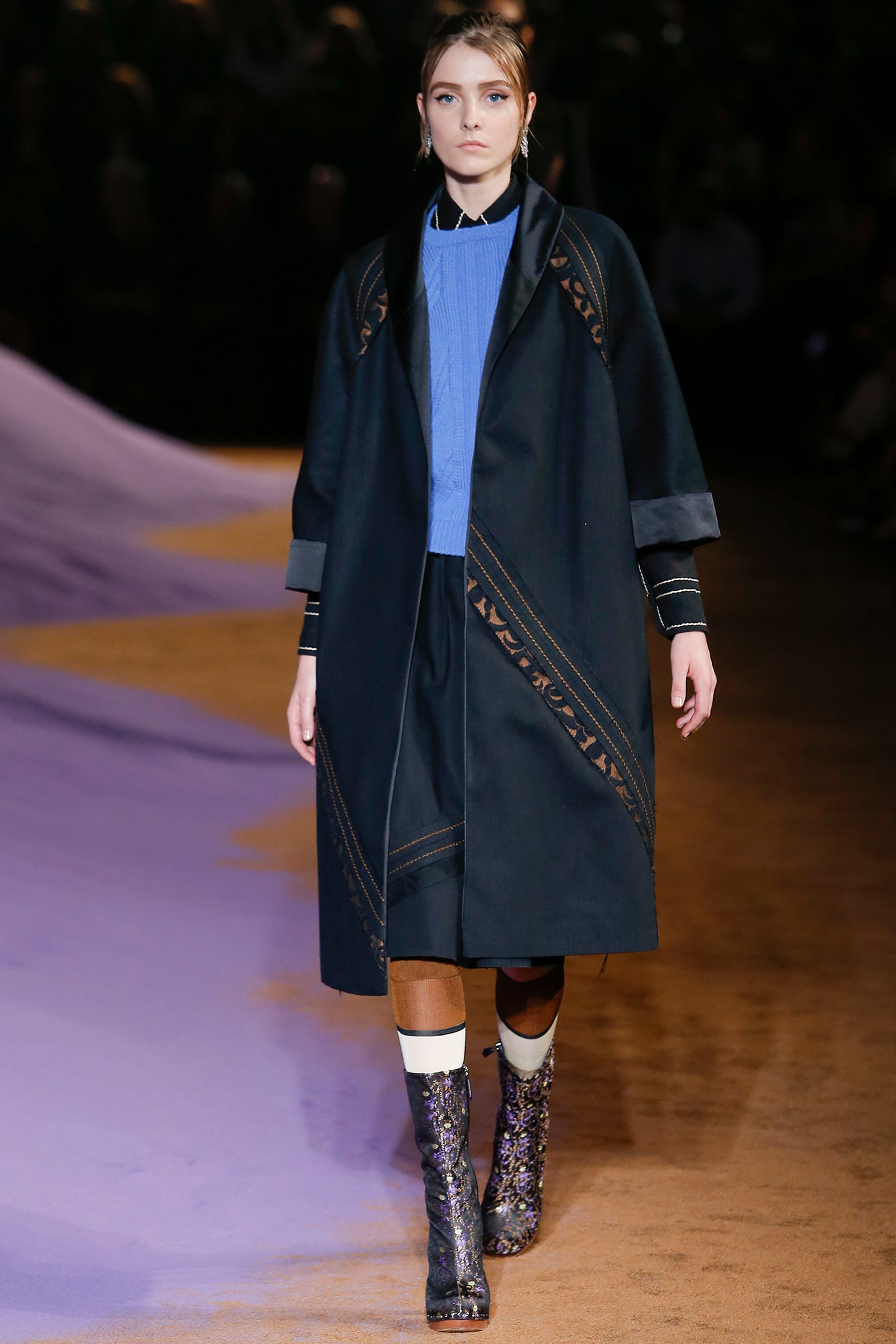 Весеннее женское пальто 2015 от Prada