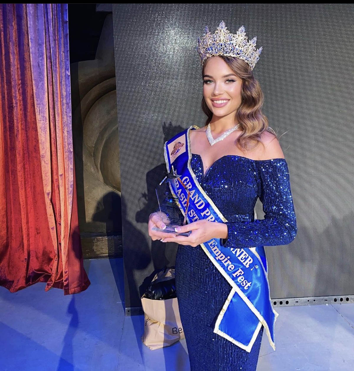 победительница конкурса красоты Queen of Eurasia 2020 Елизавета Радзивилюк